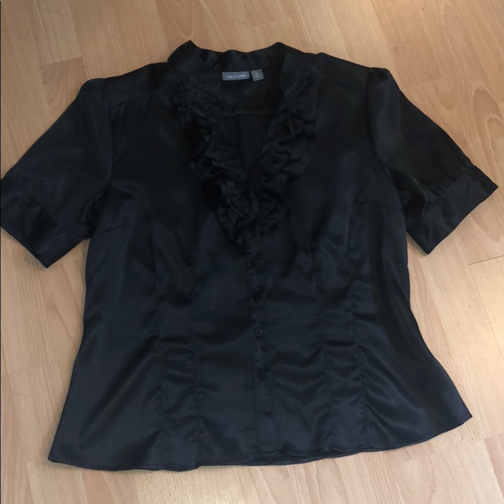 Black Button-Down Blouse✔️